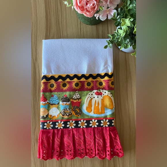 Tea Party - Handmade tea towel (100% Cotton) - Picture 1 of 3